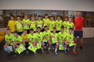 11 июня состоялось торжественное вручение членам команды "МЕТЕОР" профессиональной спортивной формы