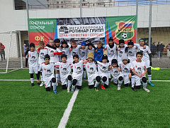 9 мая футбольная команда "МЕТЕОР" принимала на стадионе Труд команду из г. Королев